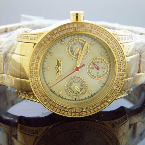Ladies Swiss Master 164 Diamonds Gold-tone Round Case and band